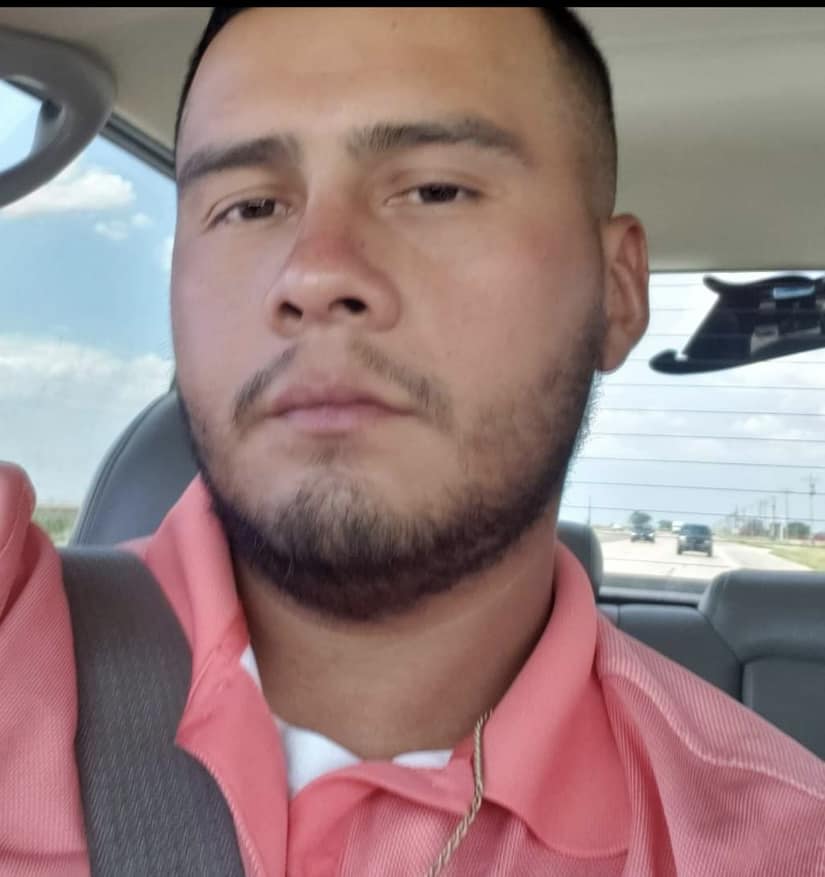 Farwell Police Department searching for man wanted on multiple charges - Vimarsana News