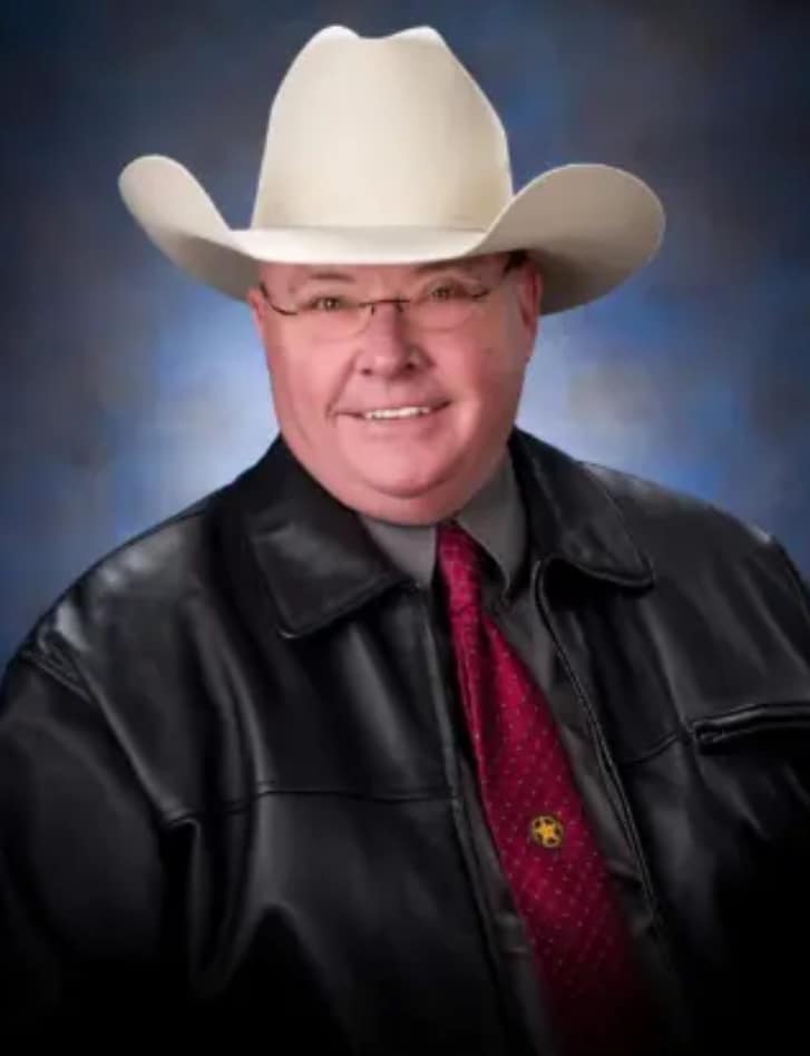 Curry County Sheriff Mike Reeves honored at Law Enforcement Memorial - Vimarsana News